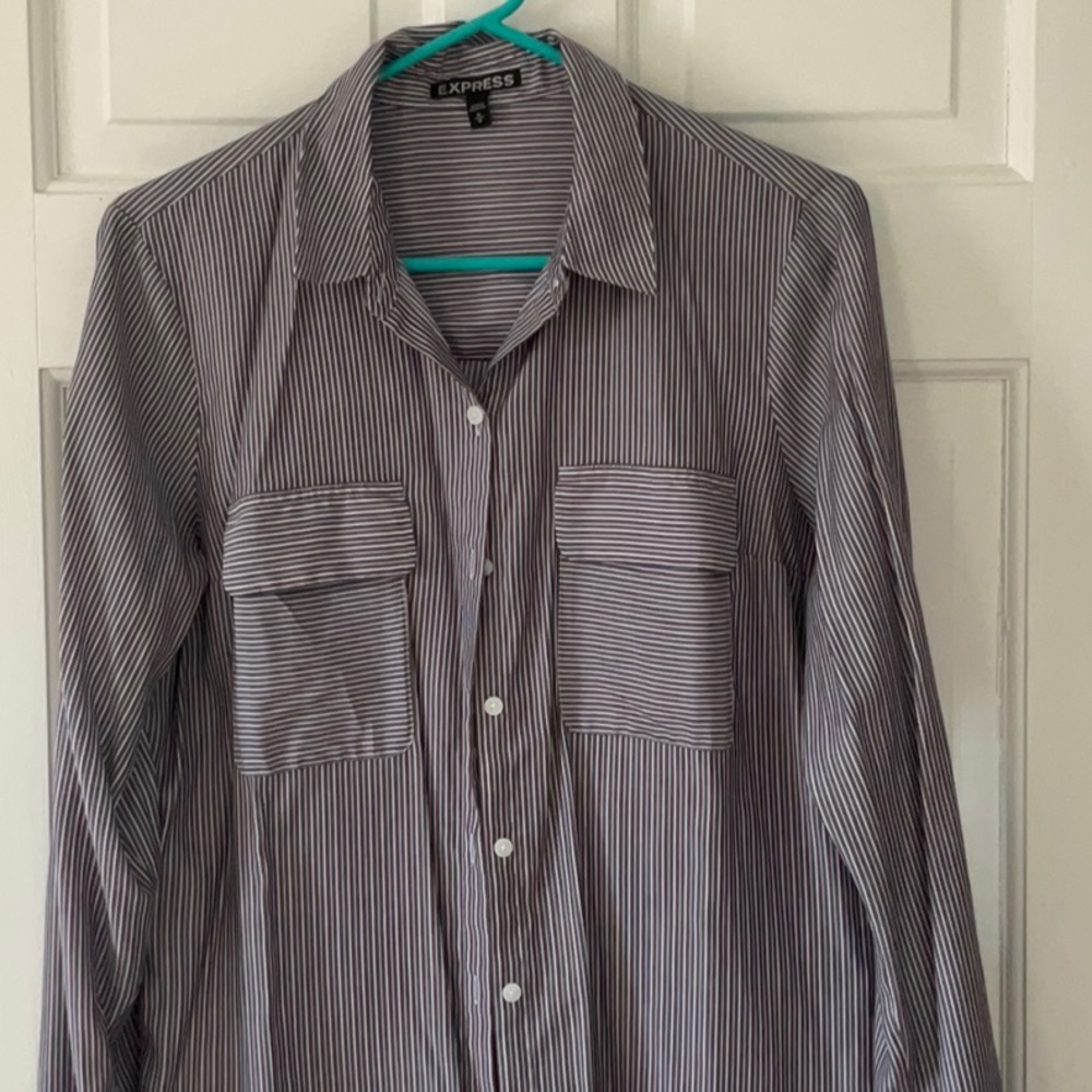 Women’s long sleeve collared two pocket shirt